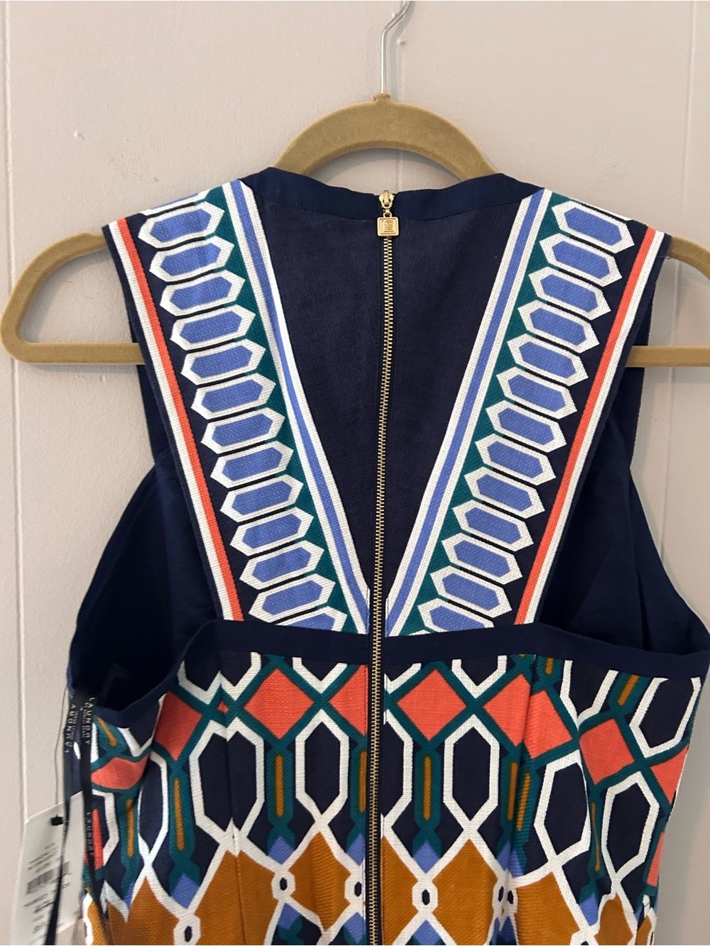 NWT Laundry by Shelli Segal Embroidered Geometric Shift Dress Size 10 - Picture 14 of 16